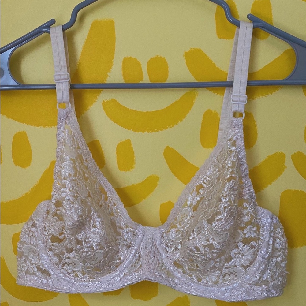 LOVABLE UNLINED LACE BRA 38B